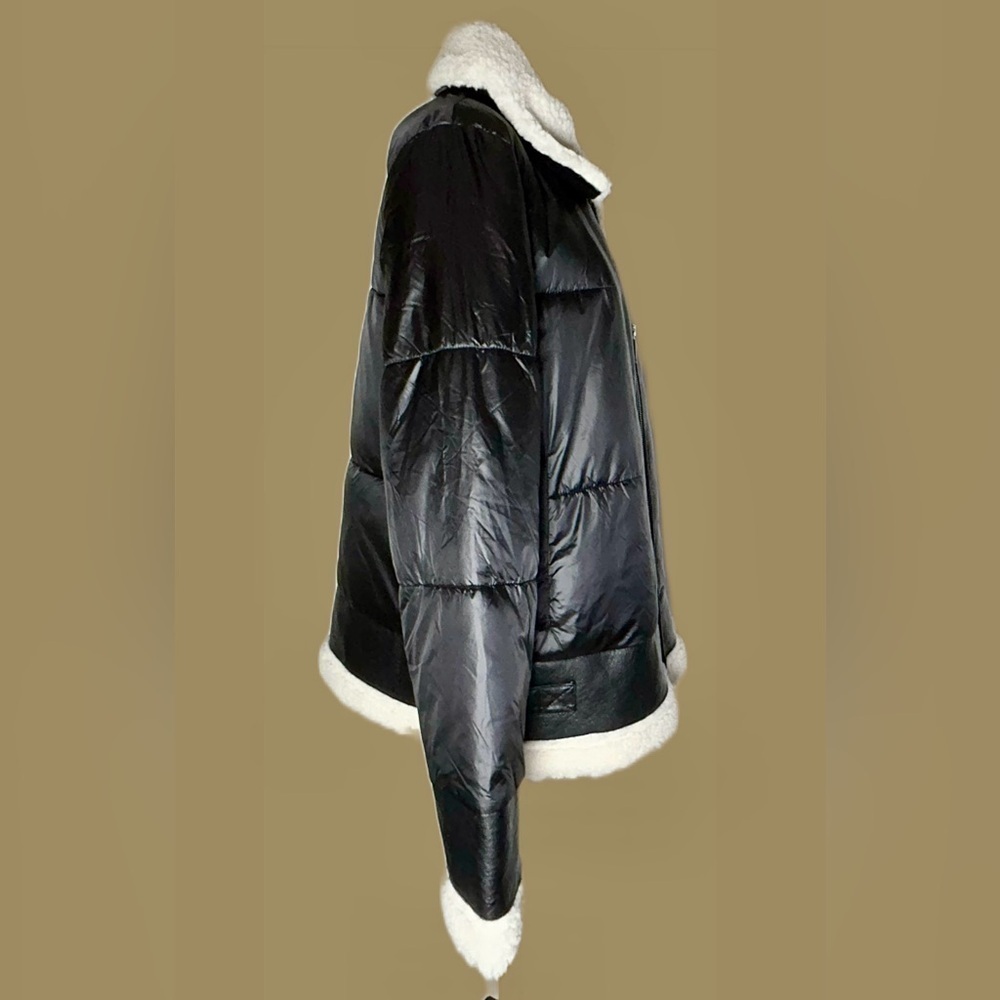 NEW Ciré Faux Shearling Puffer Jacket in Black & Cream, Size Medium - Picture 9 of 16